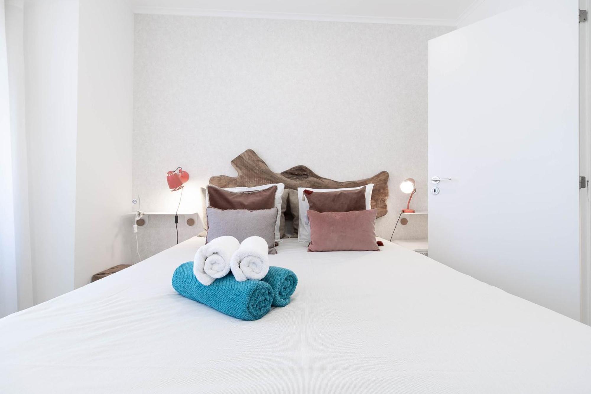 Apartment Akicity Ajuda Songbird *